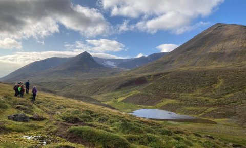 Gengið um Þorvaldsdal í minningu Bjarna E. Guðleifssonar 