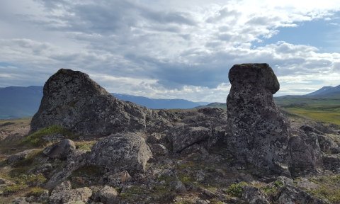 Barna- og fjölskylduferð. Steinmenn ofan Akureyrar