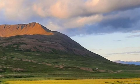 Gusthnjúkur á Höfðaströnd
