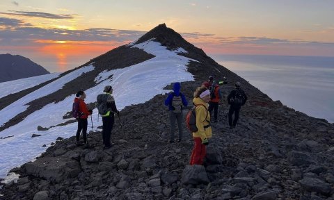 Gönguvika: Sólstöðuganga á Múlakollu