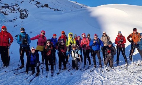 Framhaldsnámskeið á utanbrautarskíðum 2025