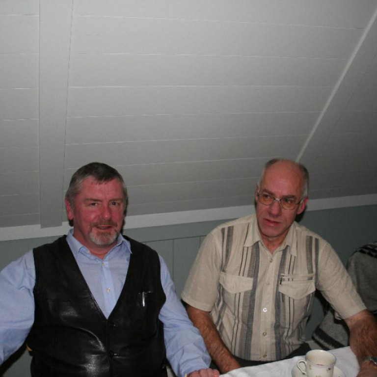 Fuglasérfræðingarnir okkar Jón og Sverrir.