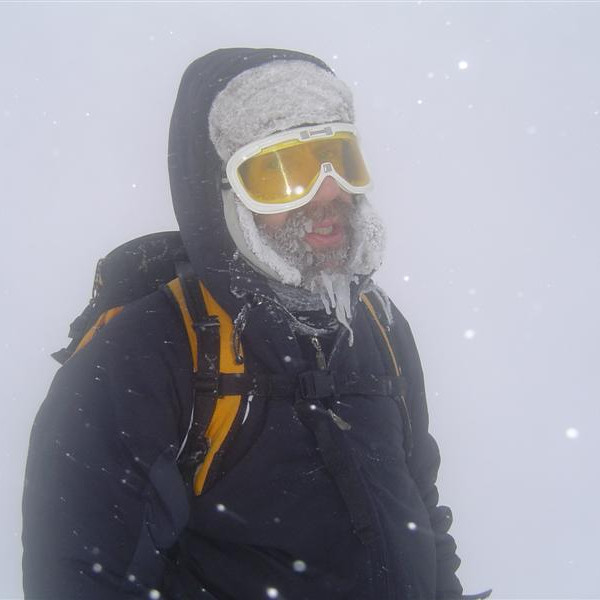 Fararstjórinn vel ísaður.