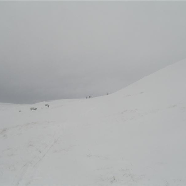 Þarna var fólk að þjálfa hunda til leitar, marga daga þjálfun.