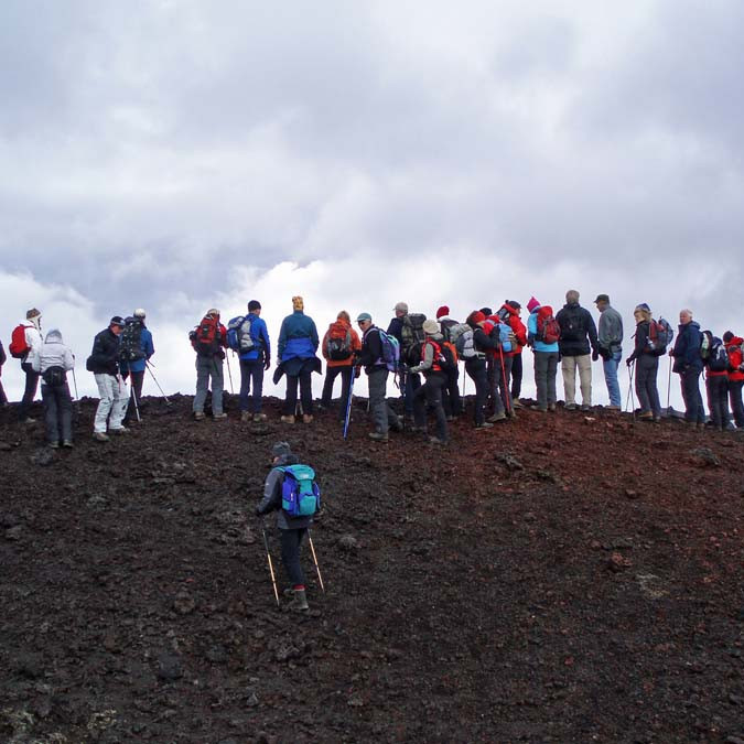 Á barmi gígs í Vikraborgum við Öskjuop.