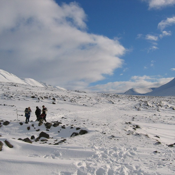 Komið aftur í Garðsá.