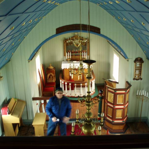 Falleg og snyrtileg Kirkja