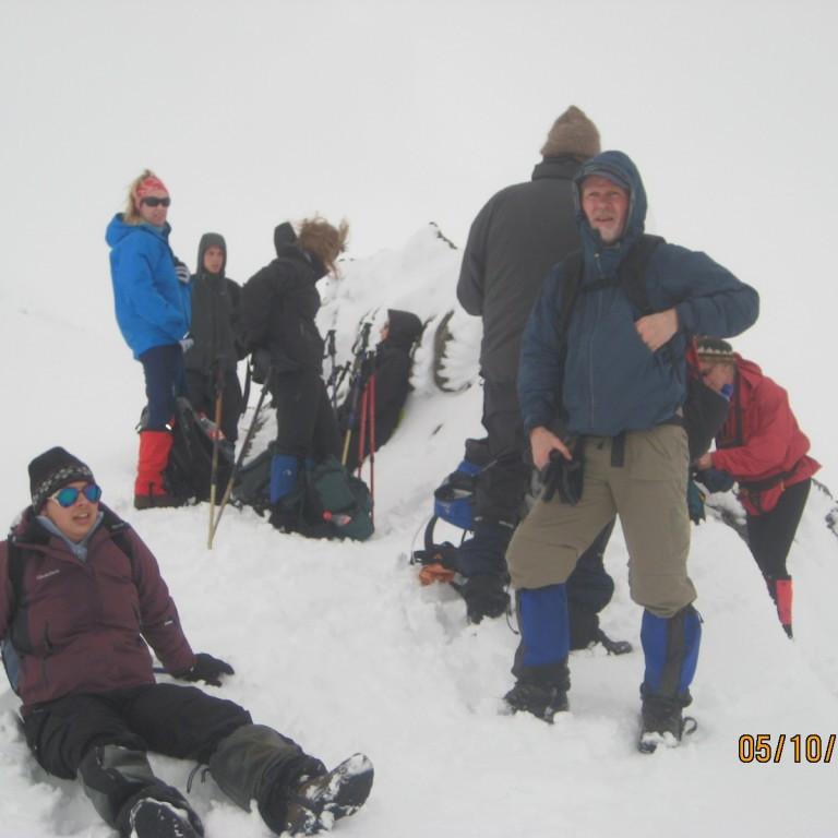 Sumir gripu tækifærið og fengu sér næringu.
