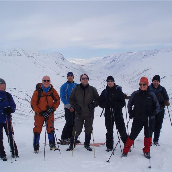 Horft niður Öxnadal. Aneta, Ragnar, Kristof, Bessi, Björn þór, Sigrún og Brynleifur.