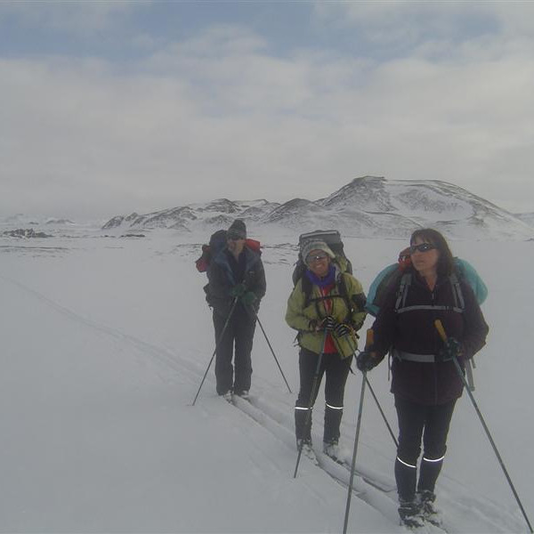 Hituhólar og Snagi.