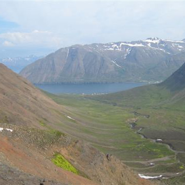 Í Rauðskarði, séð niður til Ólafsfjarðar