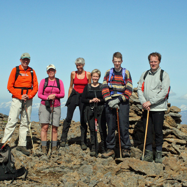 Takmarkinu náð: á Hlíðarfjalli norðan Mannshryggjar í 1.116 m hæð y. sjó.