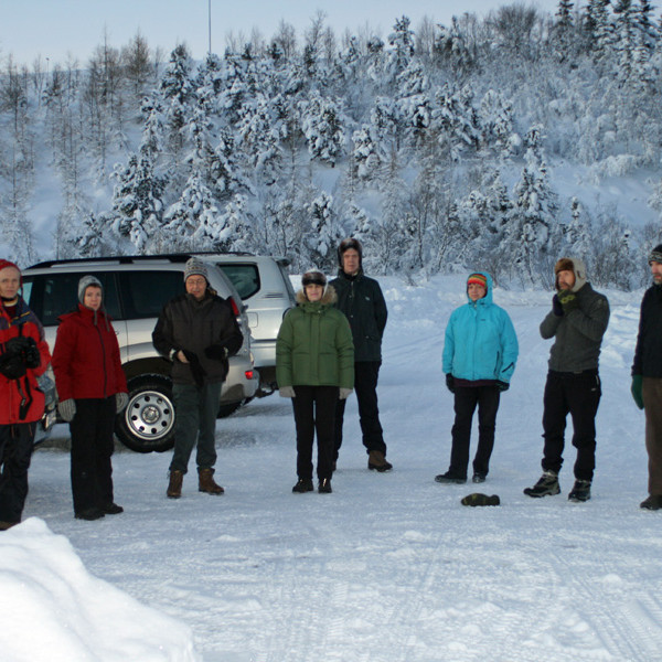 Lagt upp frá bílastæðinu neðan við Kjarnaskóg.