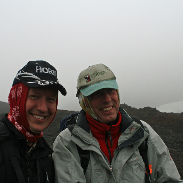 Í þoku í Öskjuopi á leið á Jónsskarð.