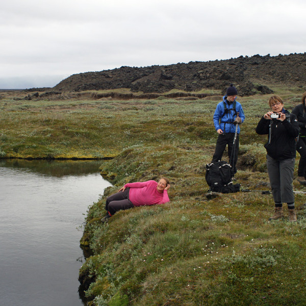 Á bökkum Bæjarlækjar í Suðurárbotnum.