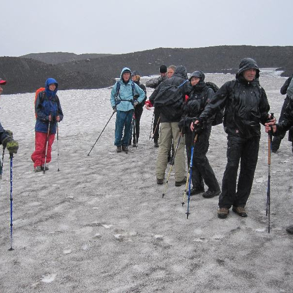 Mjög lítill sjór var á okkar leið en hér er smá skaflí norðanverðu Jónsskarði