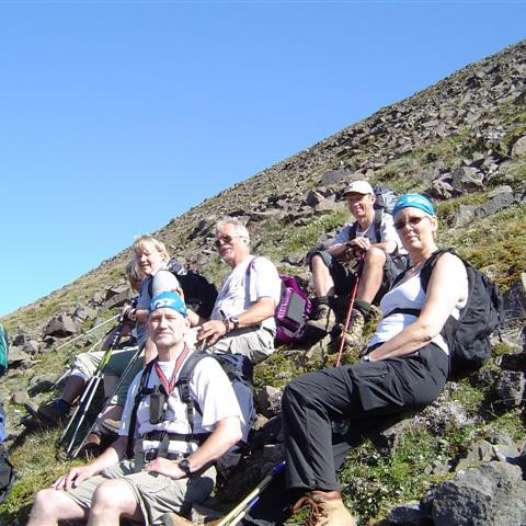 Haldið á brattann upp á Reistarárfjall