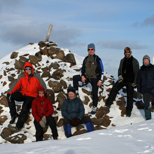 Við Skólavörðu. Kaldbakur t.h.