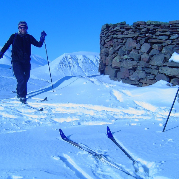 Borgin er talin hlaðin af smölum.