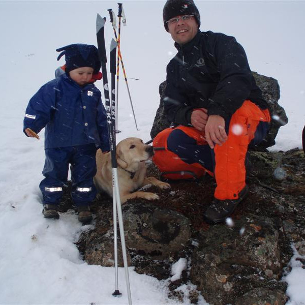 Hollendingurinn Manó,sonur hans Tómas ásamt hundi þeirra feðga.