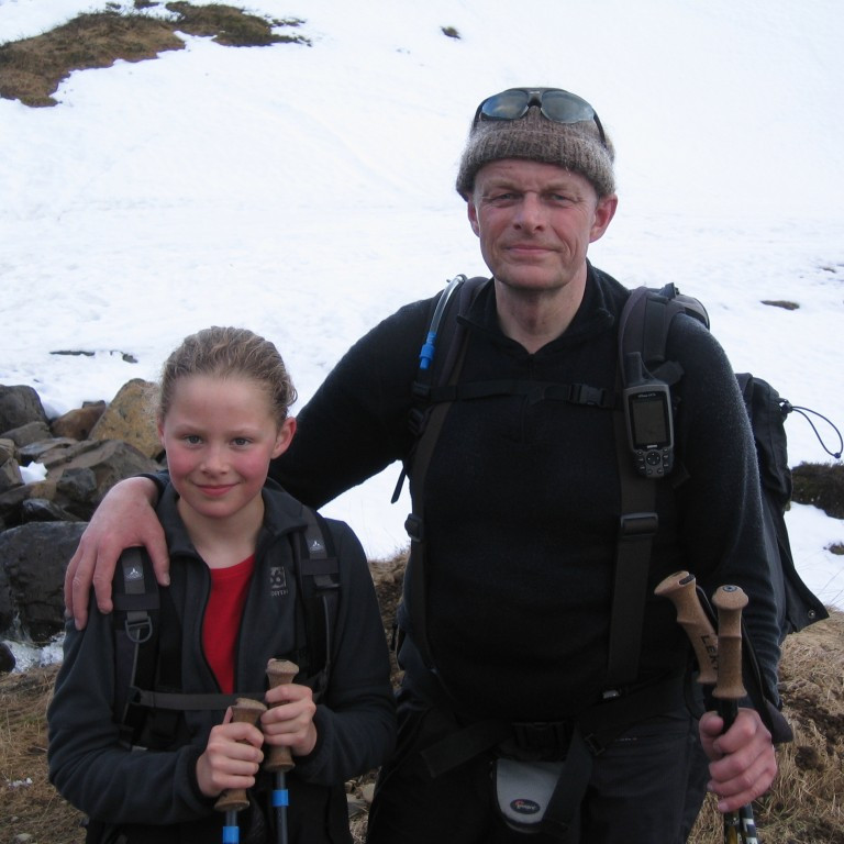 Nanna Björk er áhugasöm um fjallgöngur og hefur farið í nokkrar ásamt afa sínum Stefáni Sigurðssyni en hann er gjaldkeri FFA.