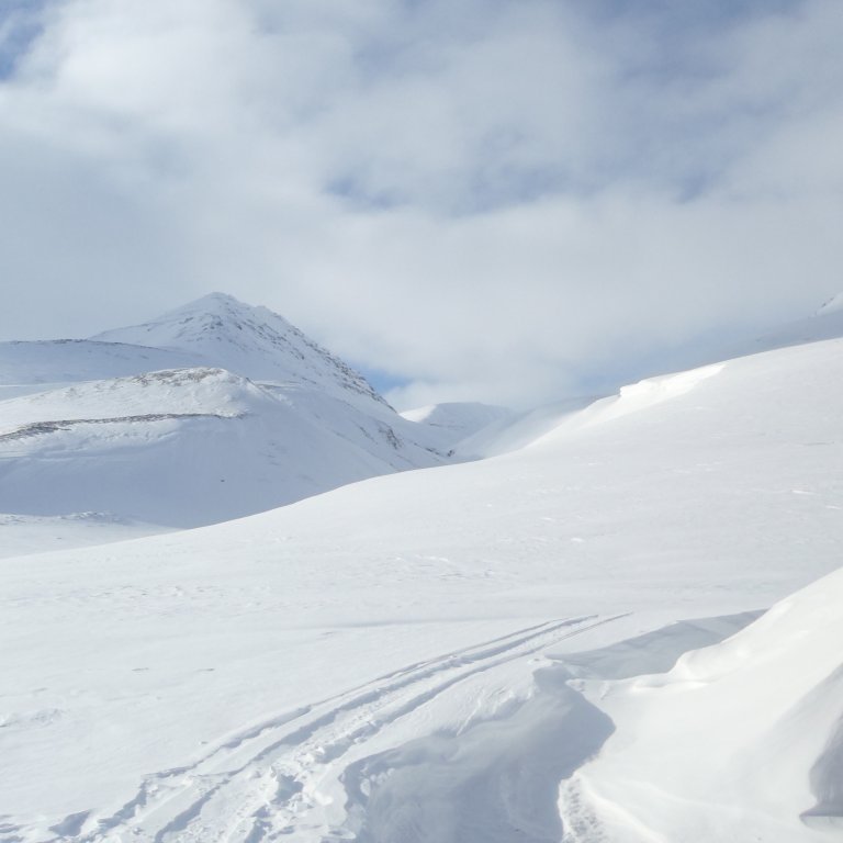 Þverárhnjúkur , Þverárdalur