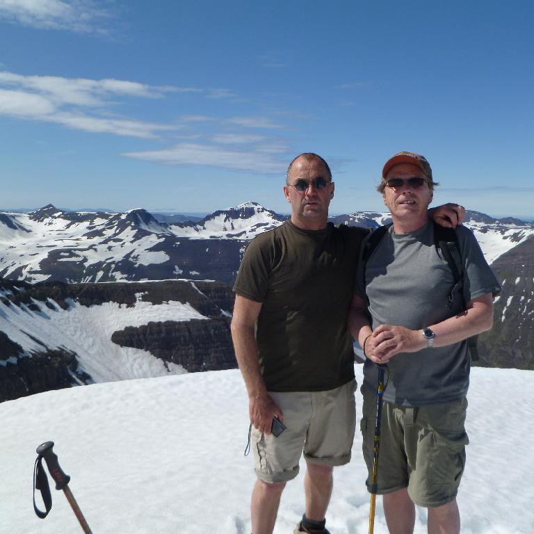 Frændur á toppnum.