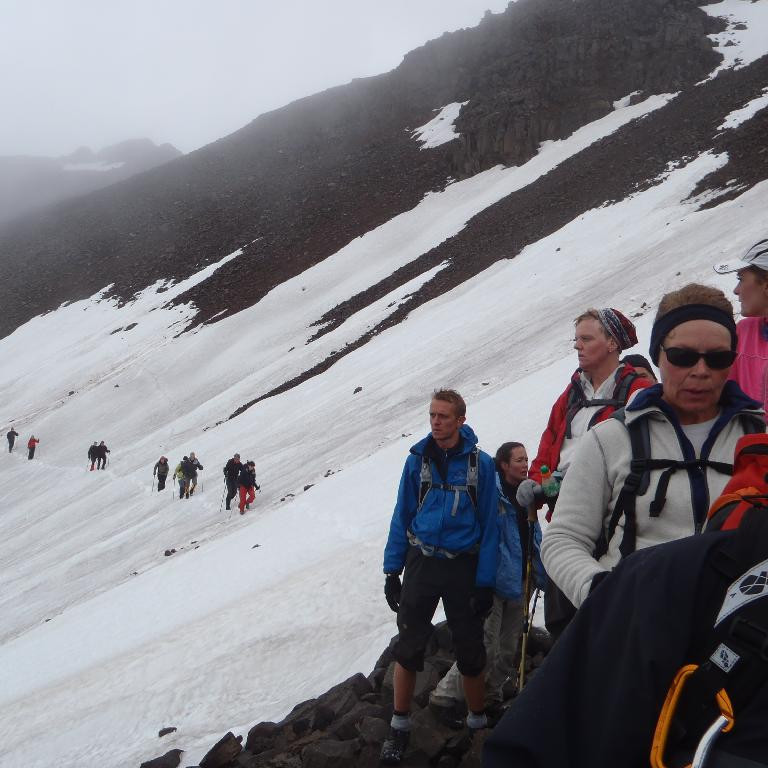 Stefnan tekin á skarðið yfir Röðulinn