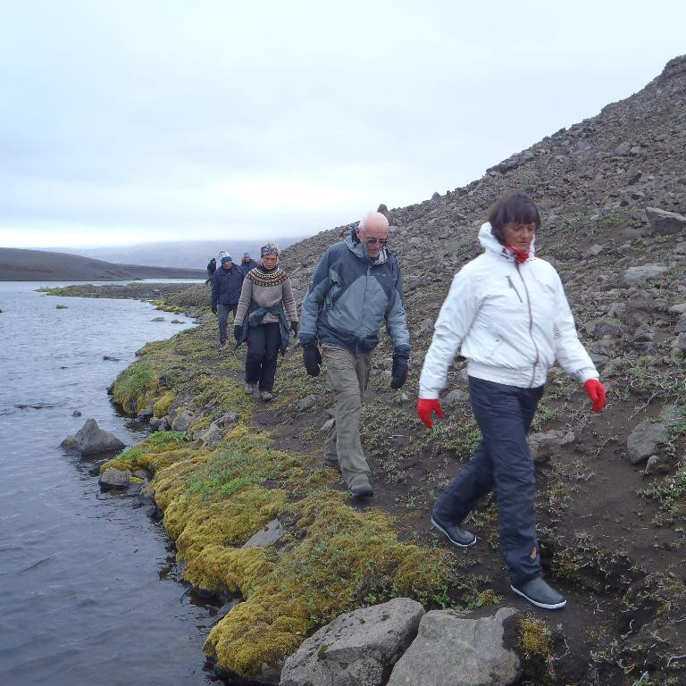 Gangan langa. Birna,  Gunnar