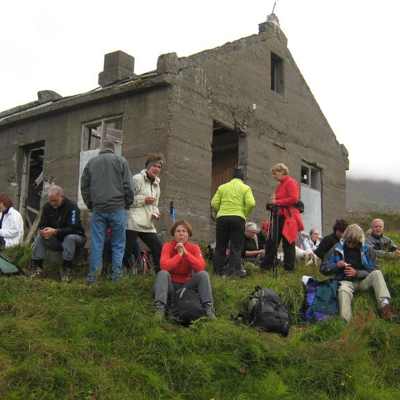 Hádegisverður í Vík.