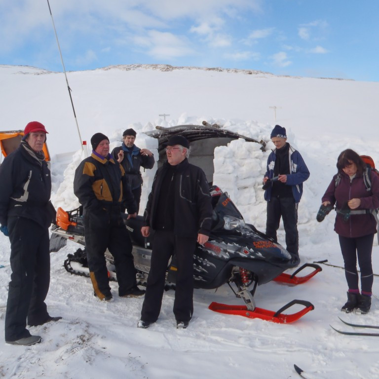 Allir mettir og kátir og búnir að fá eina góða sögu frá Sigga Bald.