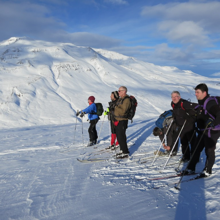 Hlíðarfjall og Kaldbakur í fjarska