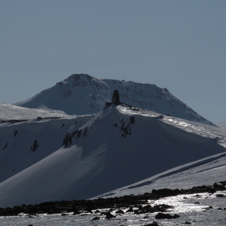 Harðarvarða og Blátindur.