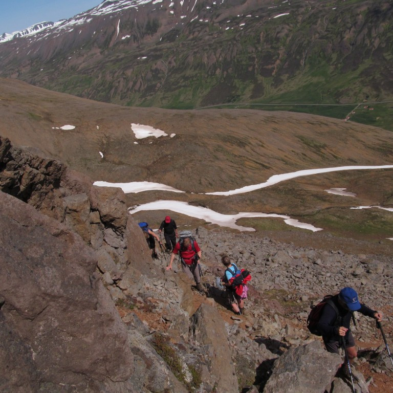 Hópurinn þokast upp.