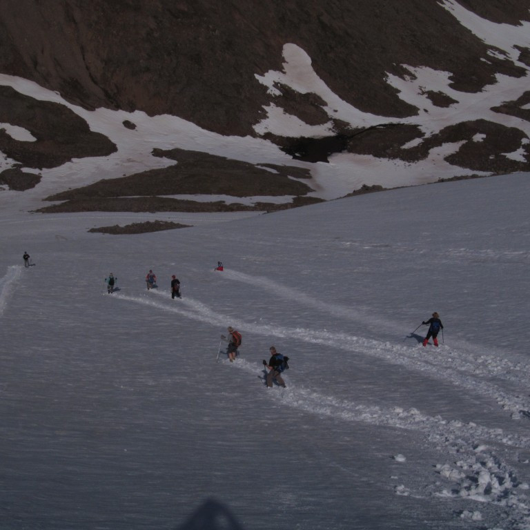 Sjáum niður í Hrafsdalinn.