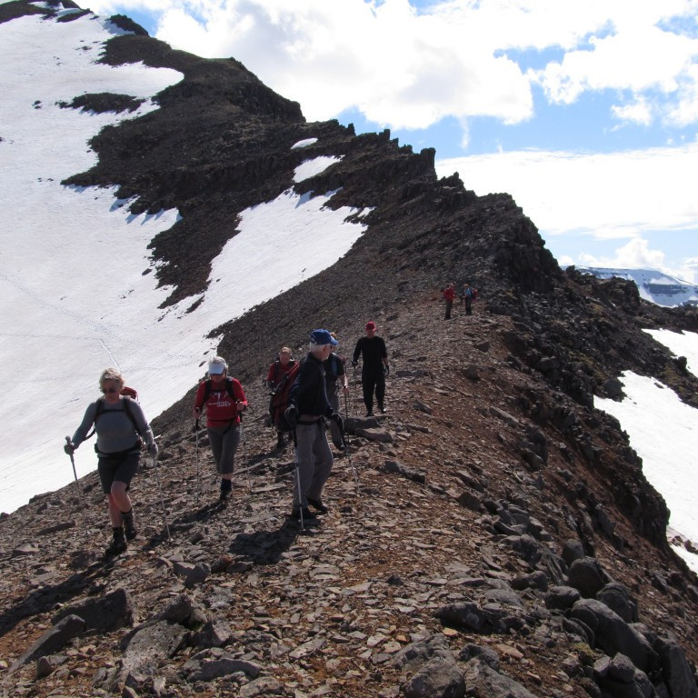 Hér hófst gangan á Hamarshyrnuna.