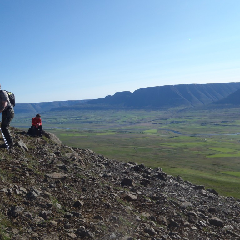 Eyjafjörður , Staðarbyggðarfjall í baksýn.