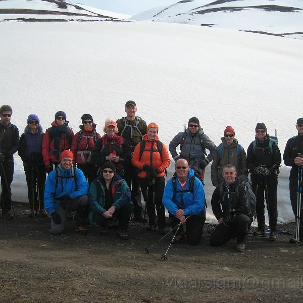 Fimmtán göngumenn klárir af stað, sjö konur og átta karlar