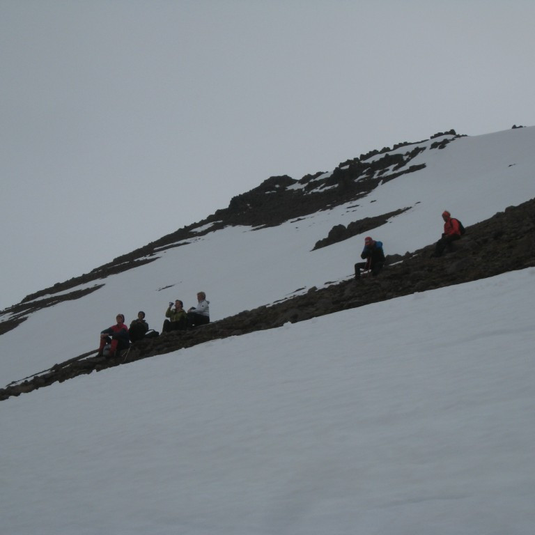 Gengið upp Mannshrygg