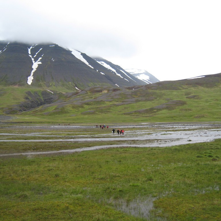 Vaðið yfir Kolbeinsdalsá.