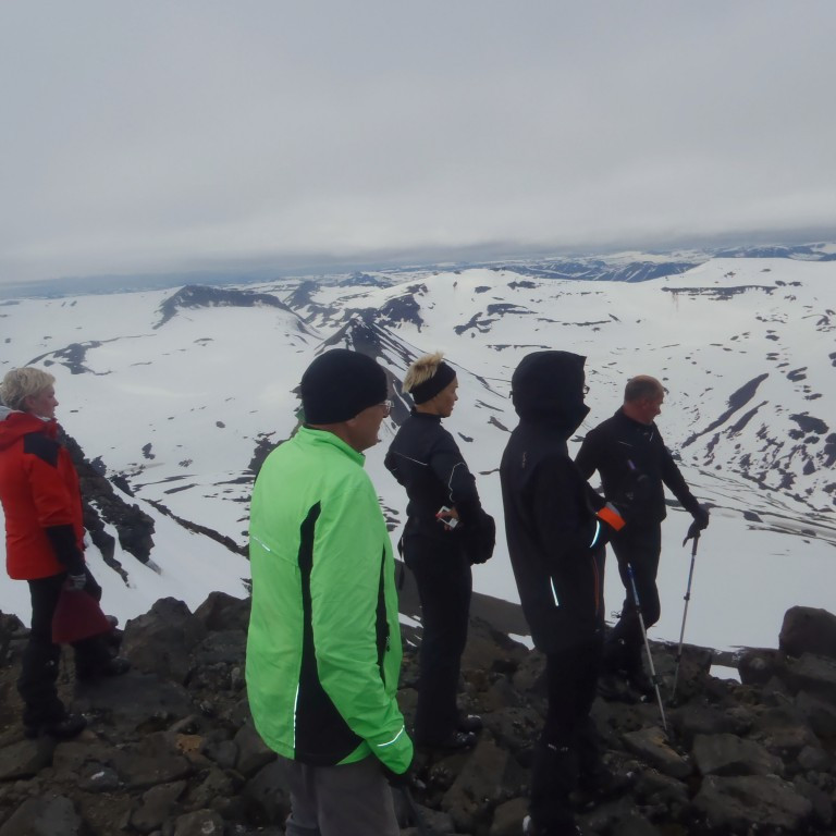 Þokan farin og við fengum útsýni til allra átta.