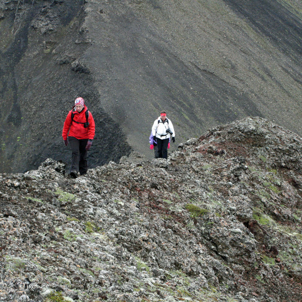 Á barmi gígsins í Seljahjallagili.