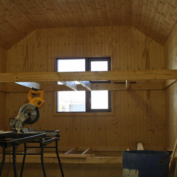 Suðurendi Nýja Lamba: innréttingar að koma upp.