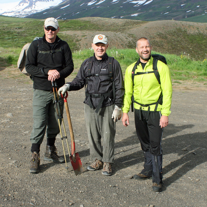 Lagt af stað fram að Fremri-Lambá. Frá v: Valur Magnússon, Ingvar Þóroddsson og Friðbjörn Möller.