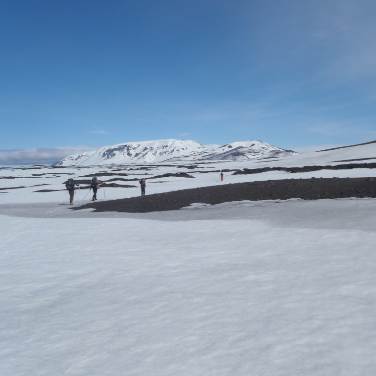 Er þetta brekkan upp í skarðið?