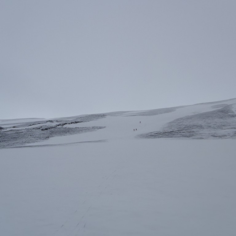 Niður skammt norðan við Seljahjallagil.
