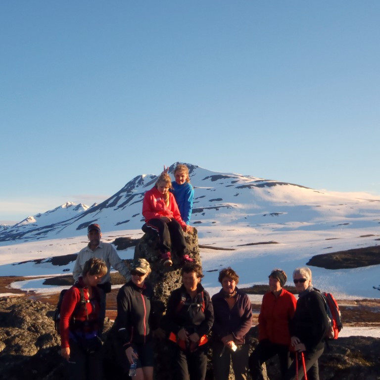 Steinmenn Súlur í baksýn