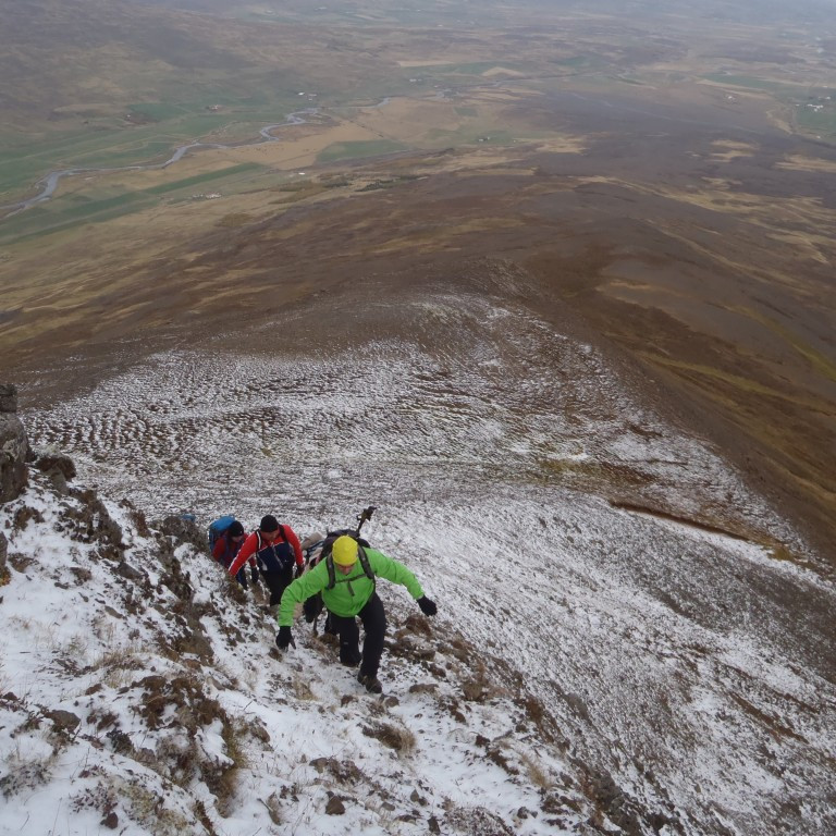 Þetta er allt að koma með gættni.