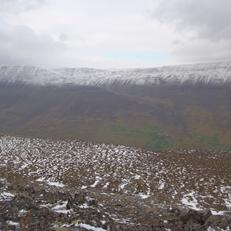 Gilsdalur og Gullbrekka.