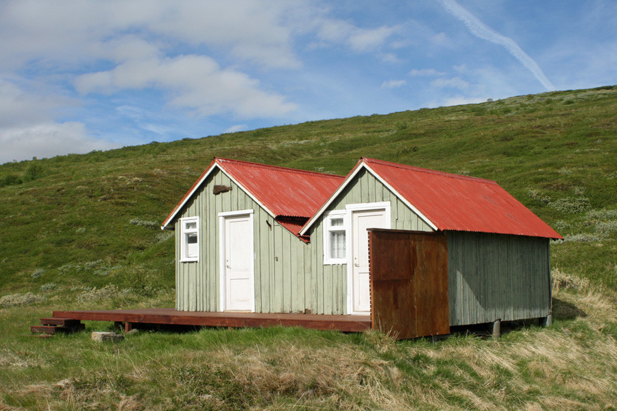 Sumarbústaður stutt sunnan Barnafells